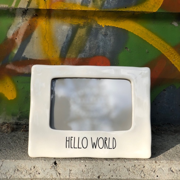 Rae Dunn “HELLO WORLD” Picture Frame Ceramic 4x6 - Picture 2 of 7